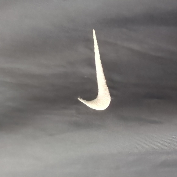 Men's XXL Nike windbreaker black - Picture 2 of 3